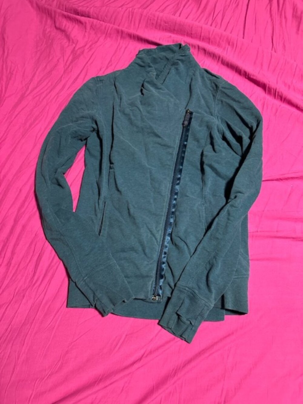 Lululemon jacket size 10
